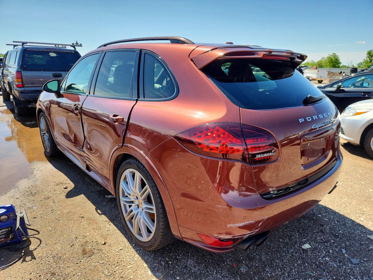 2013 PORSCHE CAYENNE