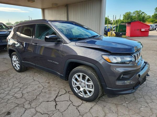 2024 JEEP COMPASS Latitude Lux, Altitude