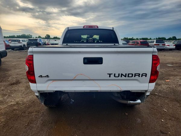 2019 TOYOTA TUNDRA