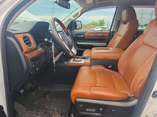 2019 TOYOTA TUNDRA