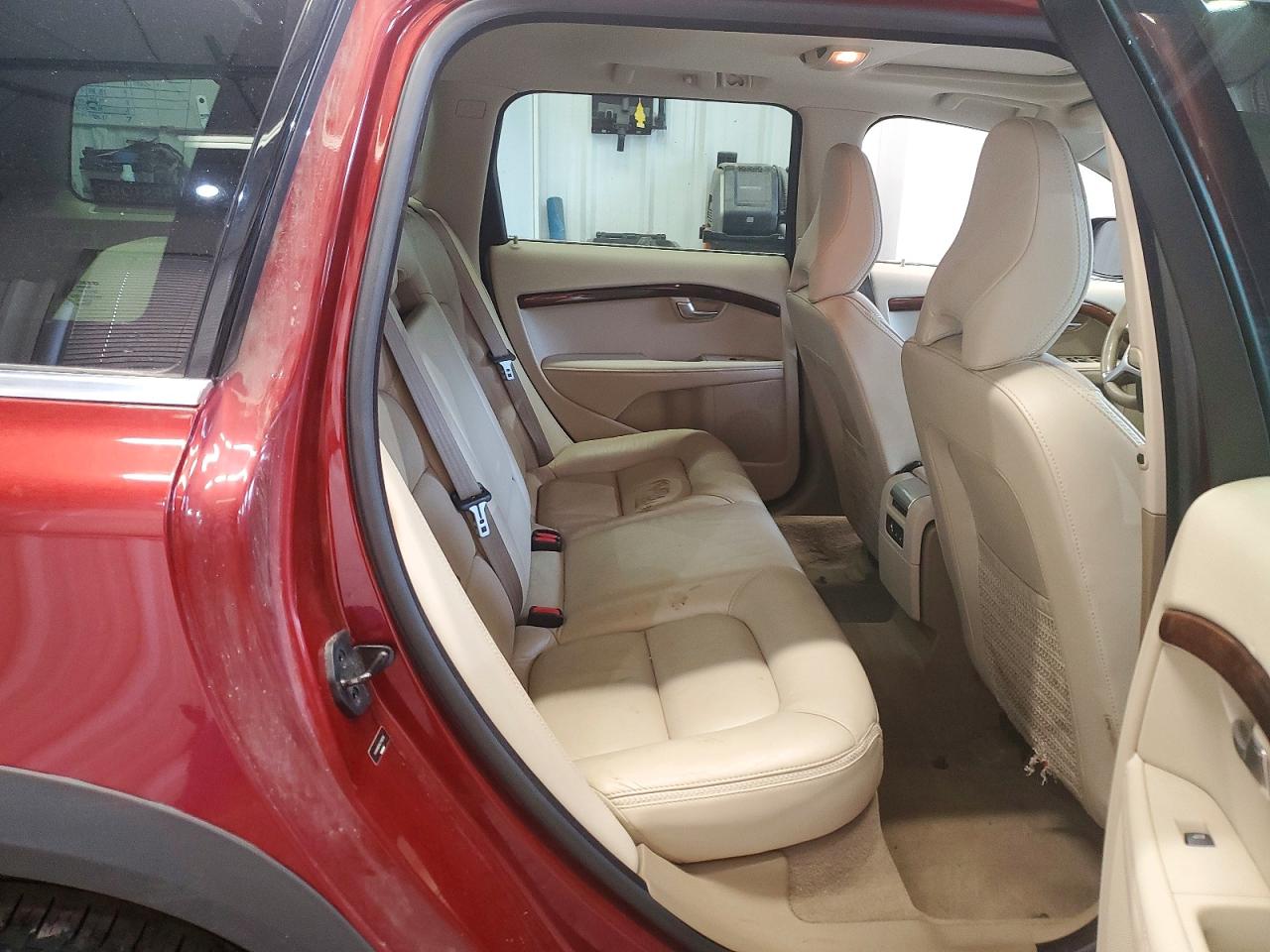 2012 VOLVO XC70