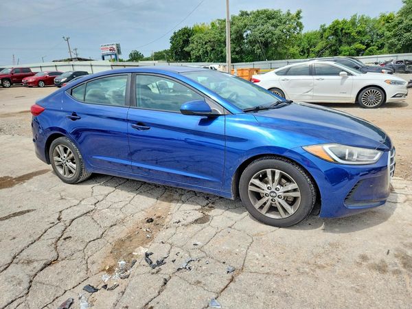 2018 HYUNDAI ELANTRA