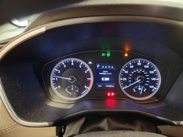 2019 HYUNDAI SANTA FE SE