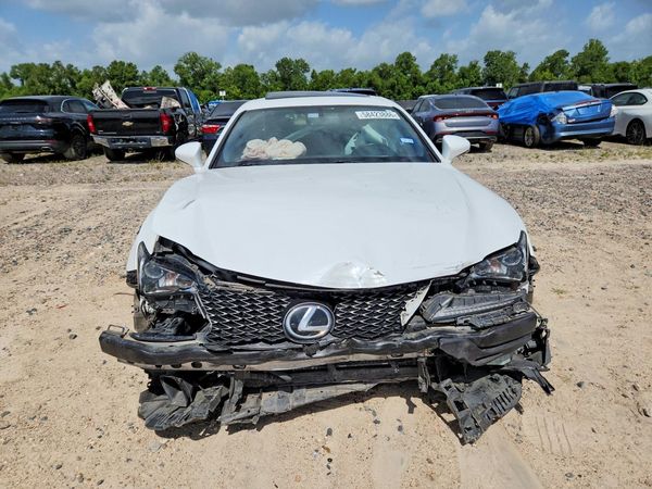 2016 LEXUS RC 200t