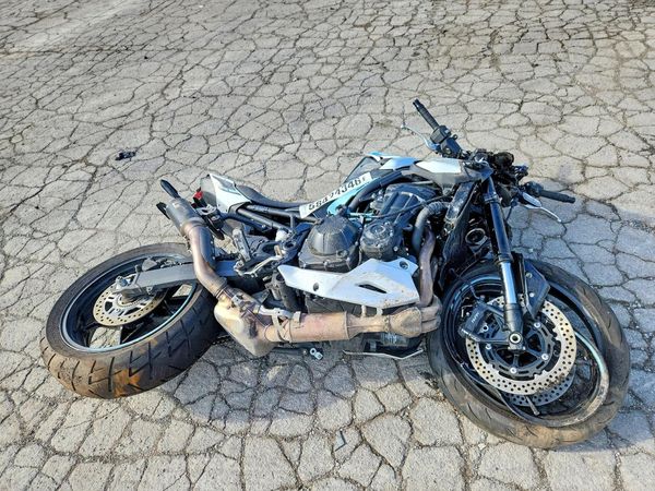 2025 KAWASAKI Z/ZR 1000