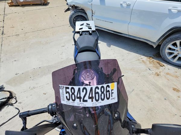 2020 BMW R-SERIES