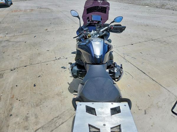 2020 BMW R-SERIES