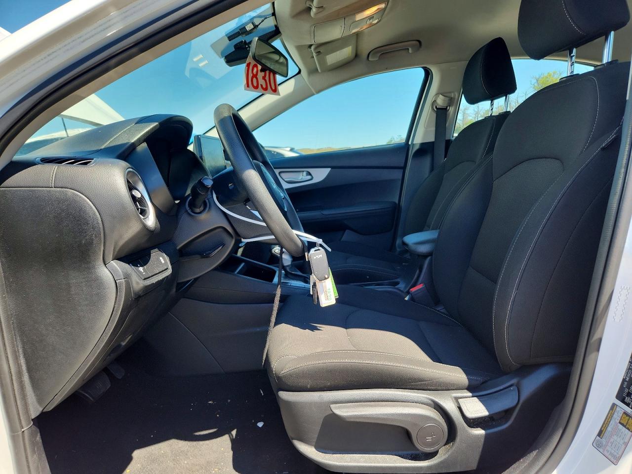 2023 KIA FORTE LX, LXS