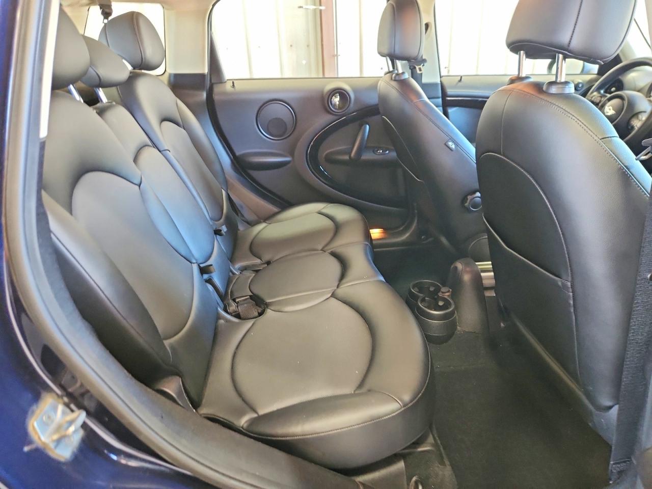 2014 MINI COOPER