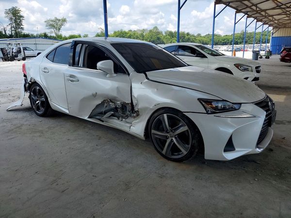 2017 LEXUS IS