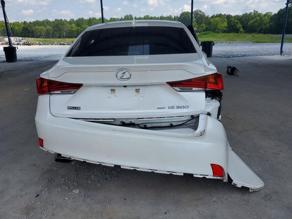2017 LEXUS IS