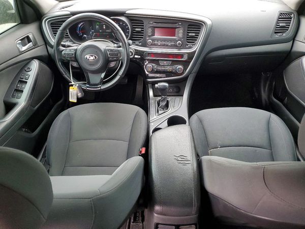 2016 KIA OPTIMA GL - Middle-low