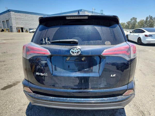 2017 TOYOTA RAV4 LE