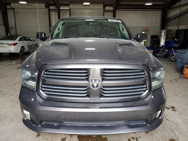 2015 RAM 1500 SPORT QUAD CAB 4X4