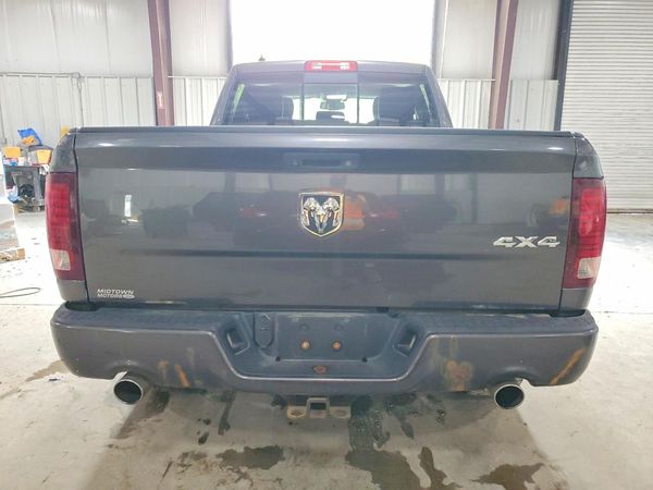 2015 RAM 1500 SPORT QUAD CAB 4X4