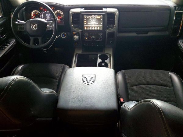 2015 RAM 1500 SPORT QUAD CAB 4X4