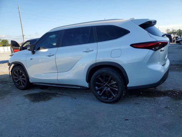 2023 TOYOTA HIGHLANDER