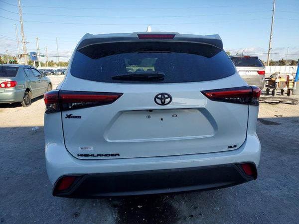 2023 TOYOTA HIGHLANDER