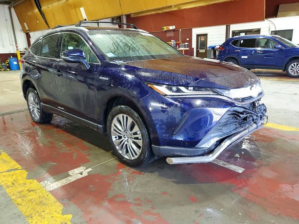2021 TOYOTA VENZA