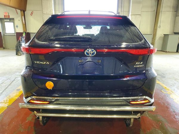 2021 TOYOTA VENZA
