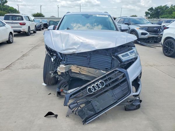 2019 AUDI Q5