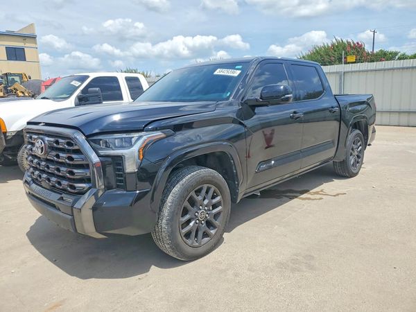 2022 TOYOTA TUNDRA