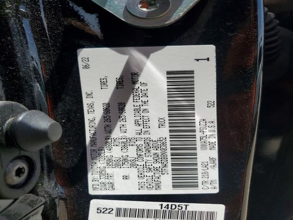 2022 TOYOTA TUNDRA Platinum