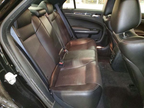 2018 CHRYSLER 300