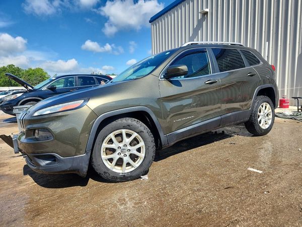 2015 JEEP CHEROKEE LATITUDE 4X4