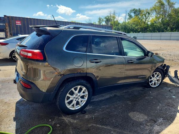 2015 JEEP CHEROKEE LATITUDE 4X4