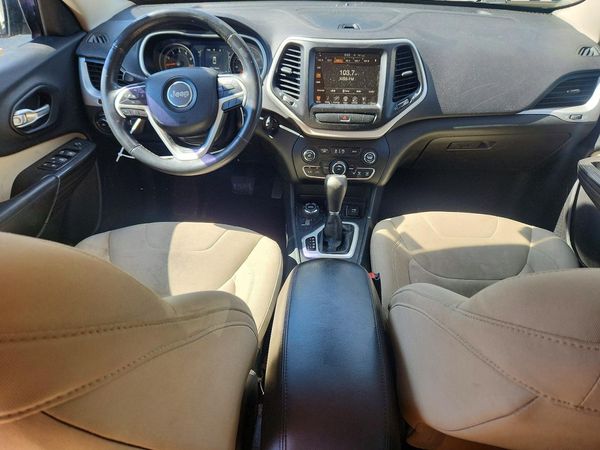 2015 JEEP CHEROKEE LATITUDE 4X4