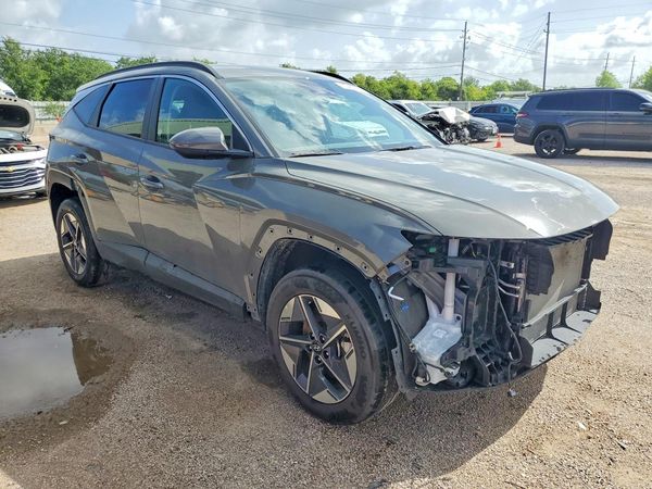 2026 HYUNDAI TUCSON SEL, SEL Plus