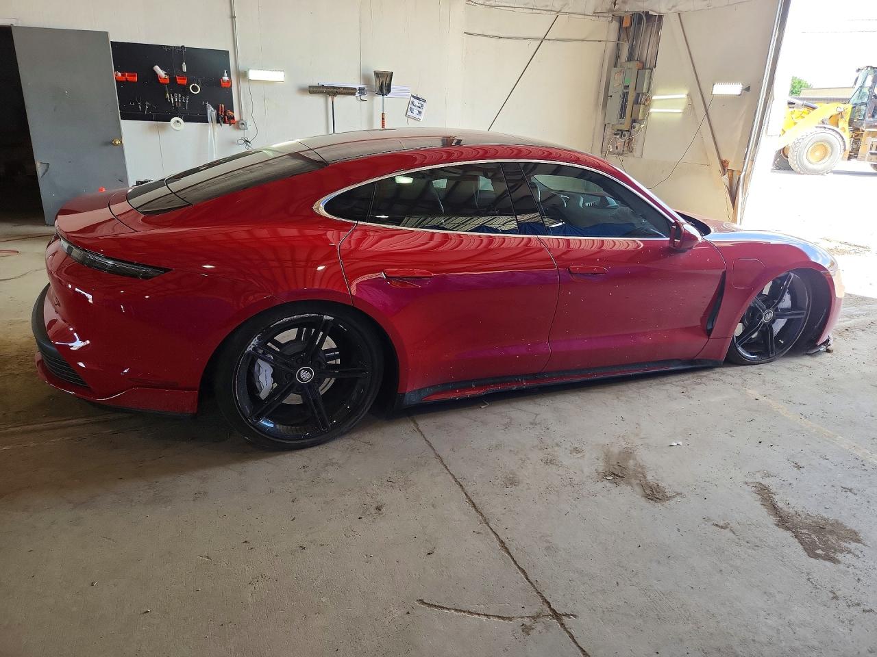 2020 PORSCHE TAYCAN Turbo / Turbo S