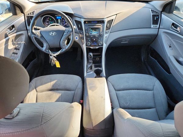 2014 HYUNDAI SONATA