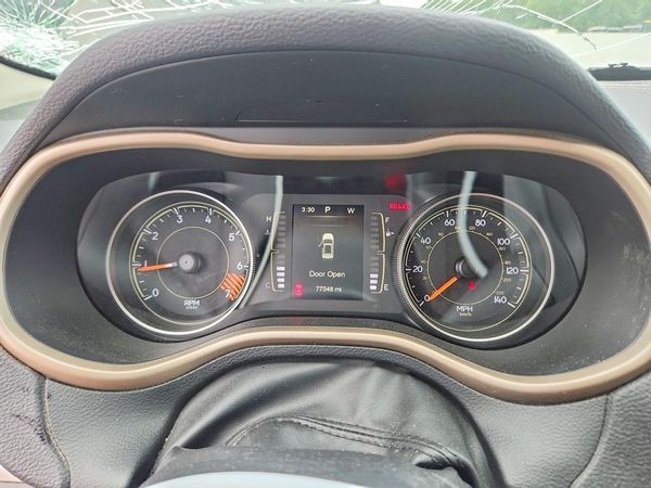 2015 JEEP CHEROKEE SPORT FWD