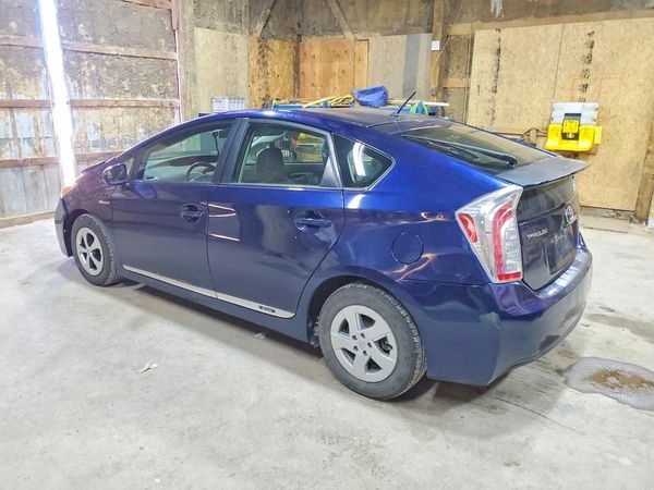 2013 TOYOTA PRIUS