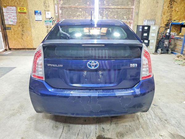 2013 TOYOTA PRIUS