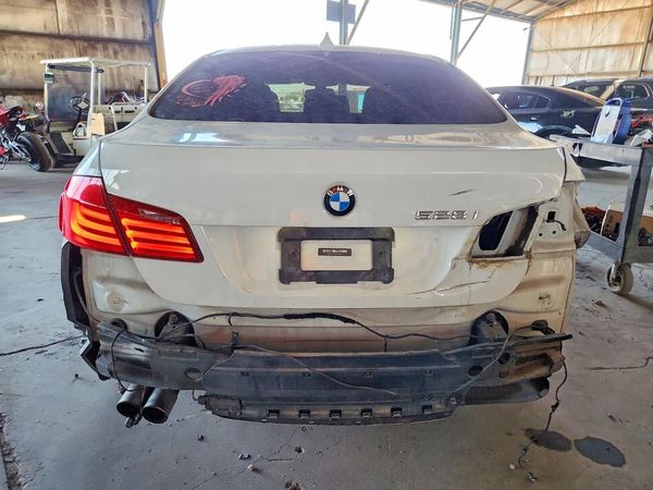 2013 BMW 528