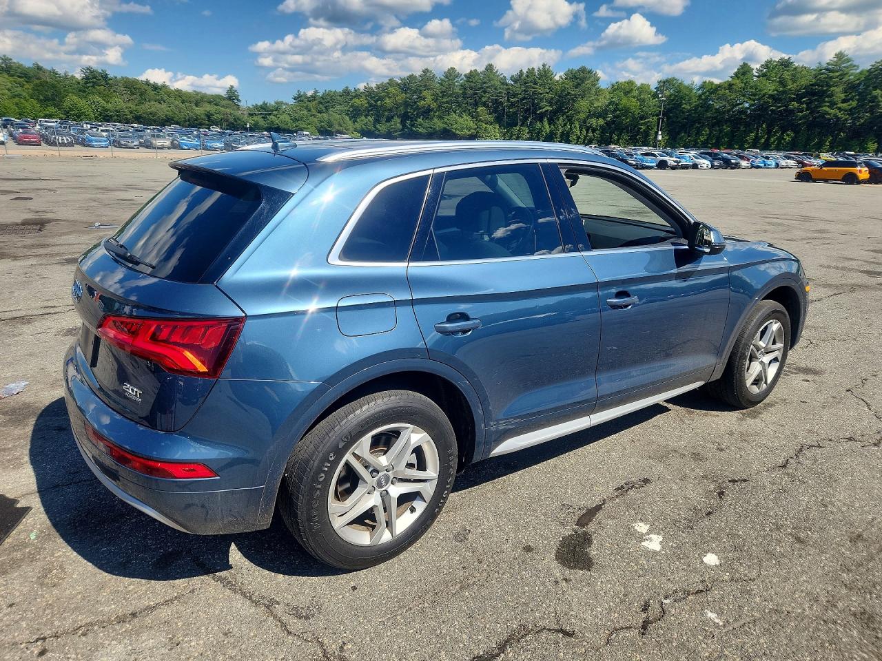 2018 AUDI Q5 quattro Premium Plus