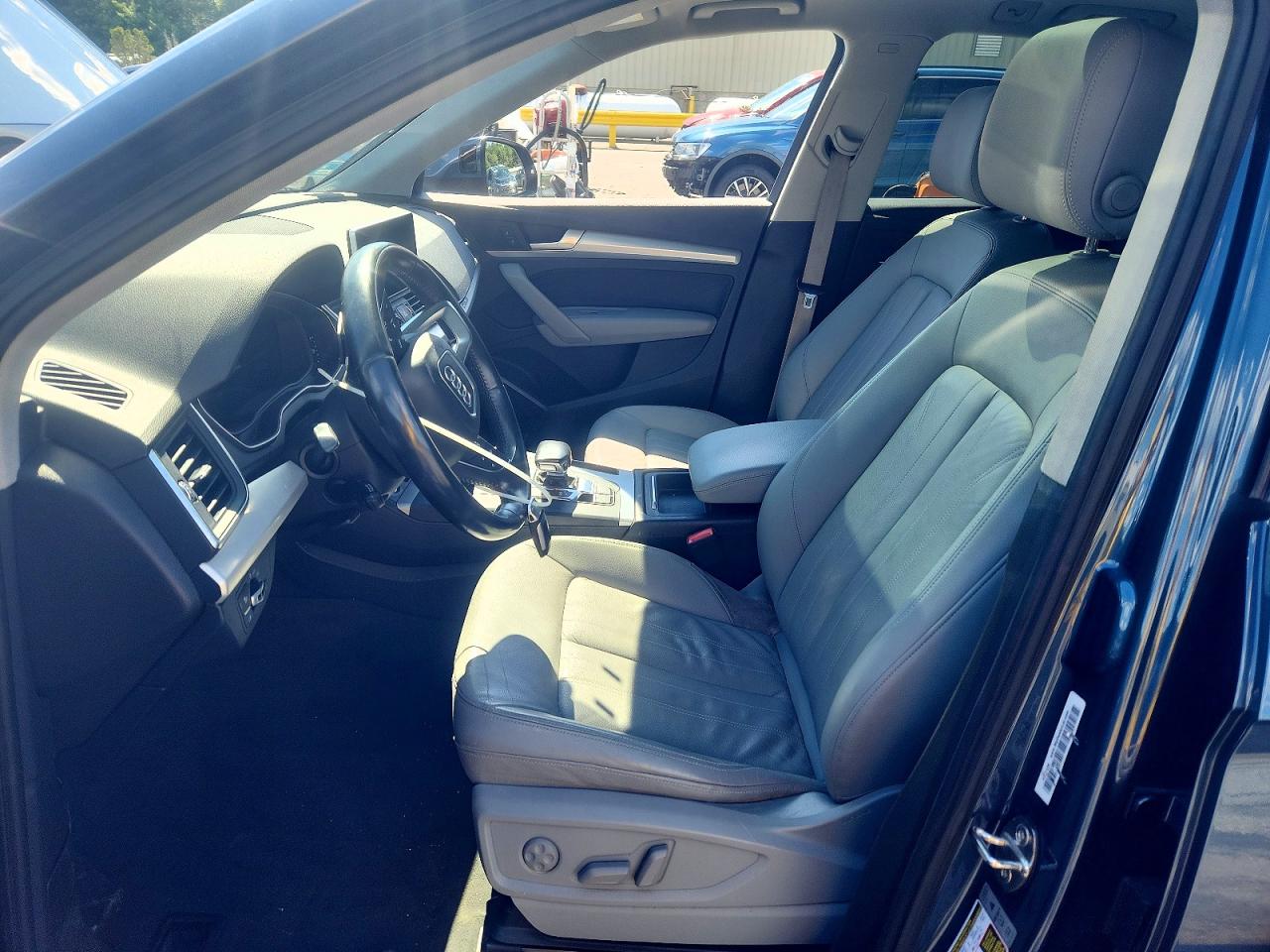 2018 AUDI Q5 quattro Premium Plus