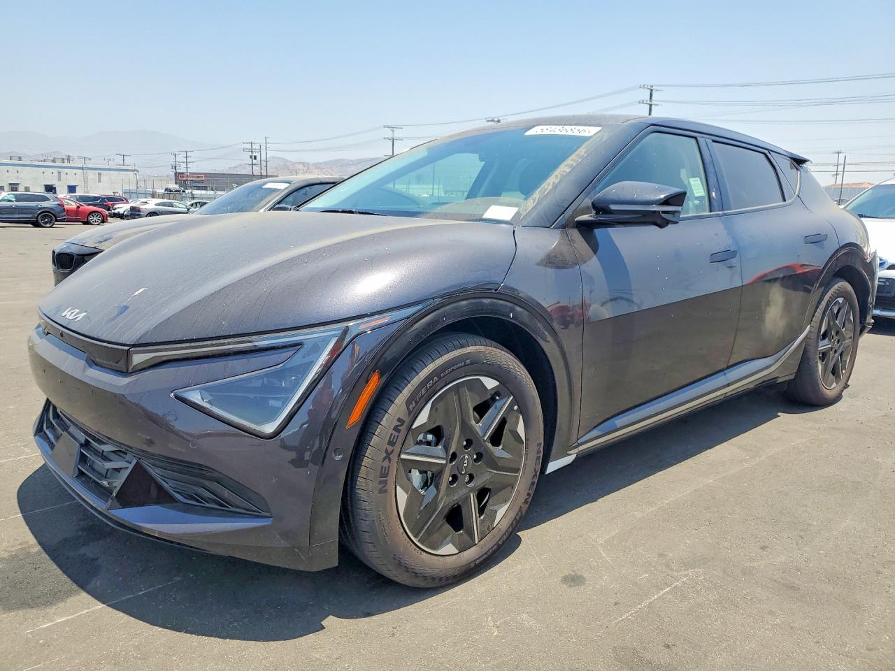 2025 KIA EV6