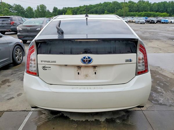 2013 TOYOTA PRIUS