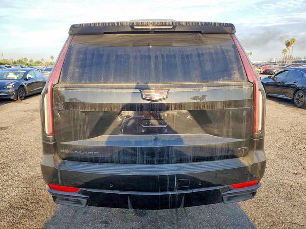 2023 CADILLAC ESCALADE Premium Luxury — DIRR