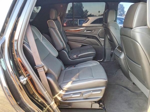 2023 CADILLAC ESCALADE Premium Luxury — PSRS