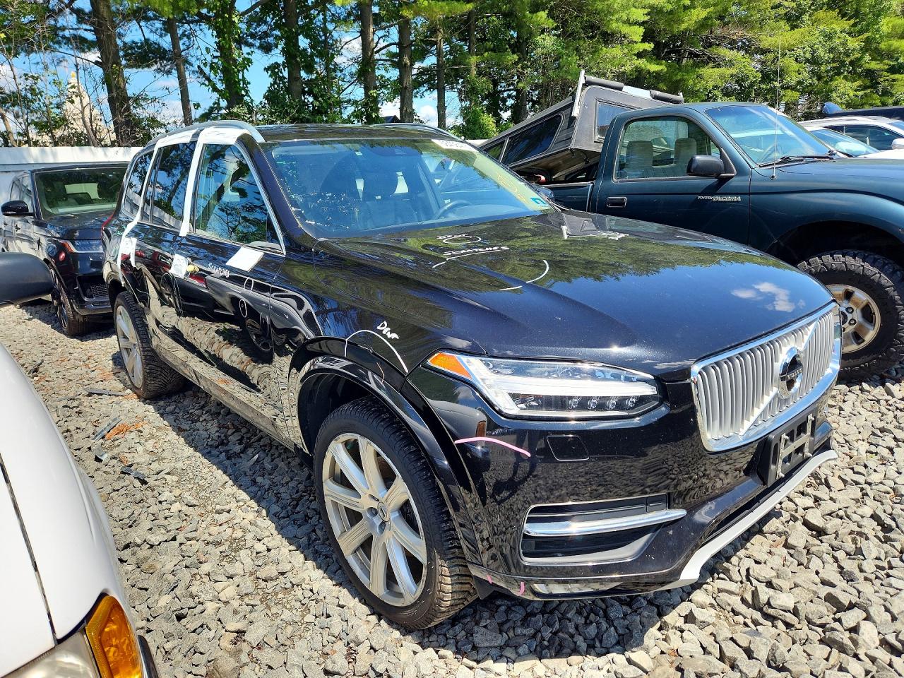 2016 VOLVO XC90