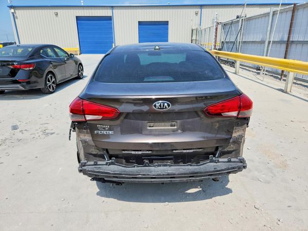 2018 KIA FORTE LX Pop,S,EX
