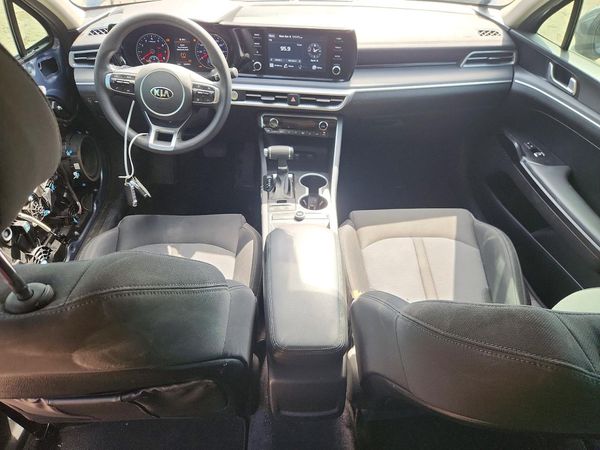 2021 KIA K5 LXS