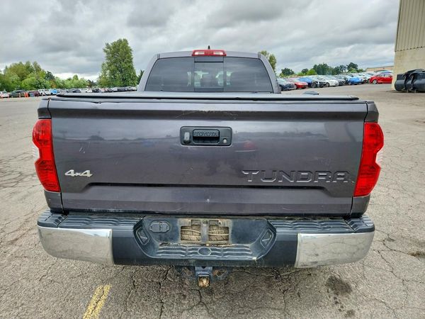 2020 TOYOTA TUNDRA SR5 Grade