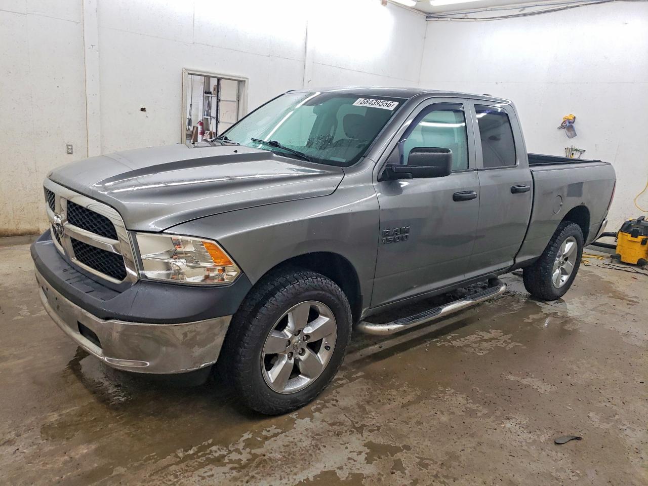 2013 RAM 1500 ST