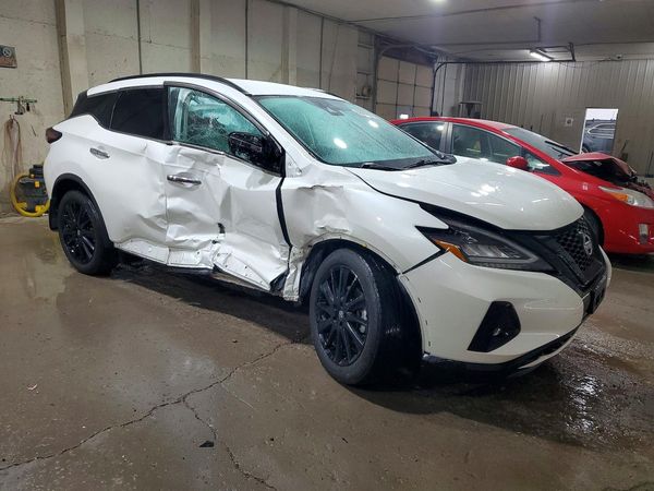2024 NISSAN MURANO SV